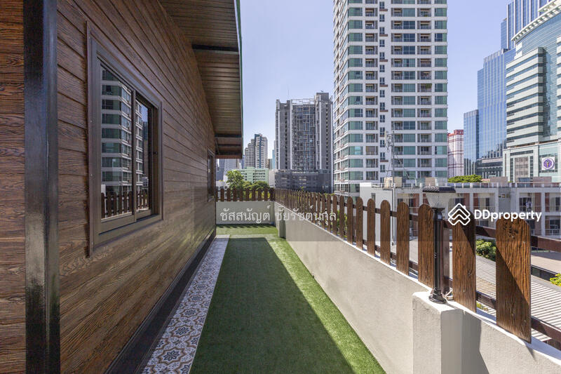 For Rent - 5 floor building near BTS phayathai, Bangkok