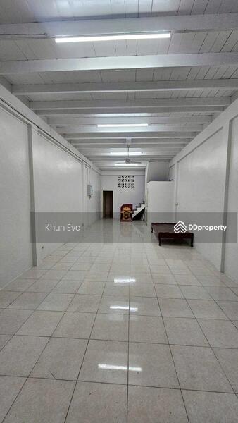 For Rent - Commercial building for rent near Bang Chak BTS Station, Sukhumvit 95/1 (SPSEVE1260), Bangkok