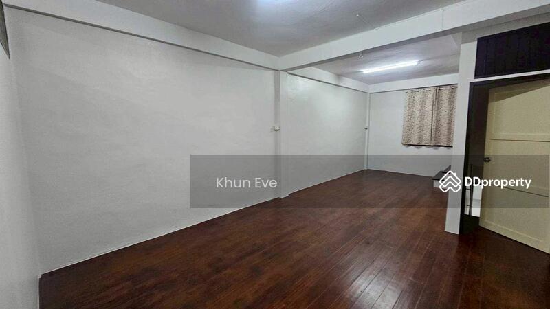 For Rent - Commercial building for rent near Bang Chak BTS Station, Sukhumvit 95/1 (SPSEVE1260), Bangkok