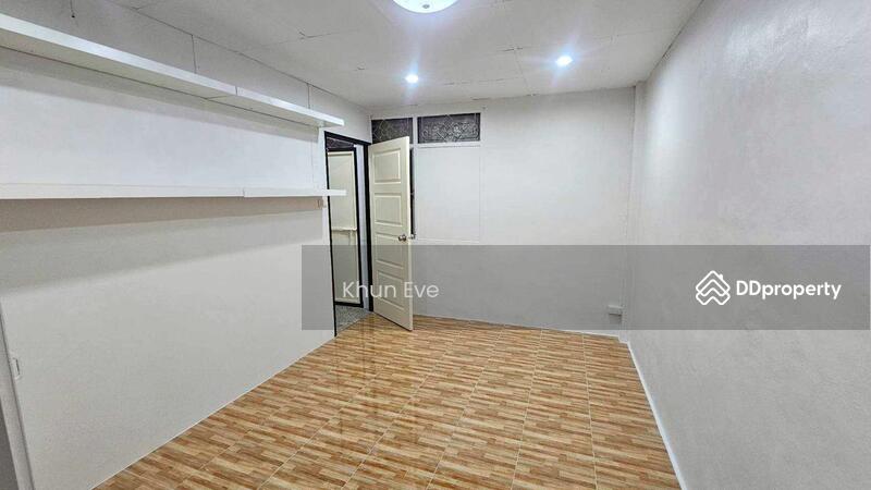 For Rent - Commercial building for rent near Bang Chak BTS Station, Sukhumvit 95/1 (SPSEVE1260), Bangkok