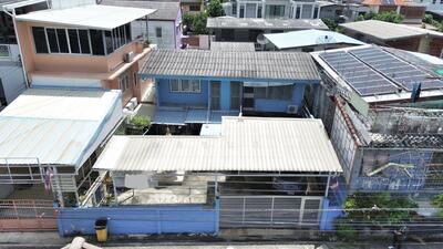 ขาย - ที่ดิน พร้อมสิ่งปลูกสร้าง ซอยกรุงเทพ - นนท์ 56 ใกล้ถนนใหญ่ เดินทางสะดวก, กรุงเทพ