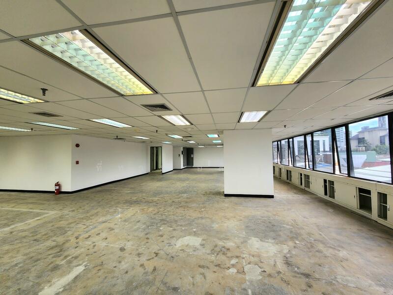 Ocean Tower I, Bangkok, 170 Ratchadaphisek Road, Khlong Toei, Khlong Toei, Bangkok, , 308 sqm, Office Space For Sale, by ที่ทาง อสังหา, 60151604 - DDproperty.com