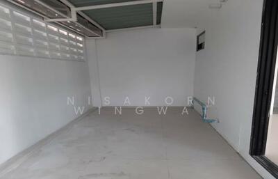 ขาย - ทาวน์เฮาท์ 4-ห้องนอน, กรุงเทพ