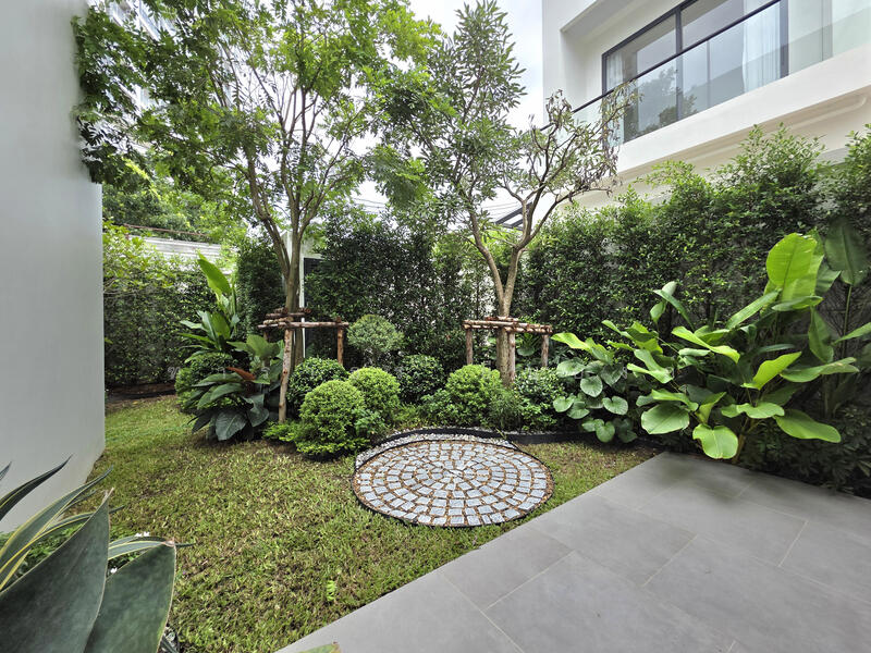 Pattaya Pool Villa, Chon Buri (Pattaya), Nong Pru, Bang Lamung (Pattaya), Chon Buri (Pattaya), 4 Bedrooms, 400 sqm, Villa For Sale, by Tharathorn Yuenyong, 60151877 - DDproperty.com