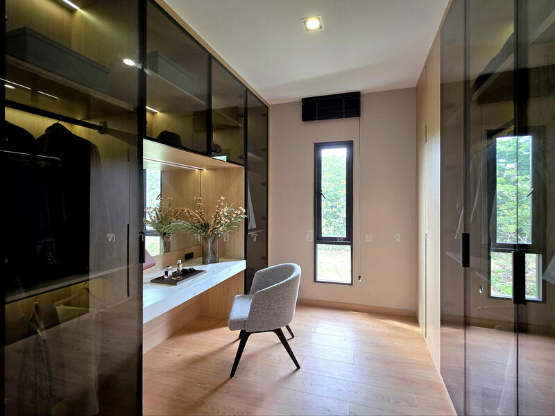 Pattaya Pool Villa, Chon Buri (Pattaya), Nong Pru, Bang Lamung (Pattaya), Chon Buri (Pattaya), 4 Bedrooms, 400 sqm, Villa For Sale, by Tharathorn Yuenyong, 60151877 - DDproperty.com