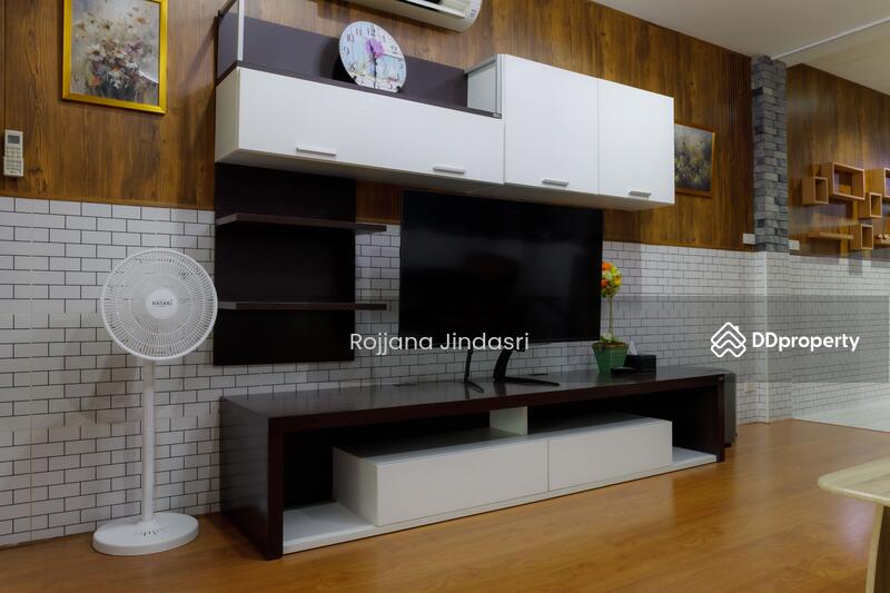 For Rent - 4-Bedroom House, Bangkok