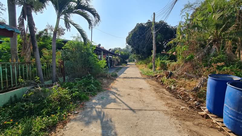 ถนน เลี่ยงเมืองอ่างทอง ตำบล บ้านแห อำเภอ เมืองอ่างทอง จังหวัด อ่างทอง, Ang Thong, 23/15 ถนน เลี่ยงเมืองอ่างทอง, Ban Hae, Muang Ang Thong, Ang Thong, 2 Bedrooms, 145 sqm, Single Detached House For Sale, by วันวิสา, 60152189 - DDproperty.com
