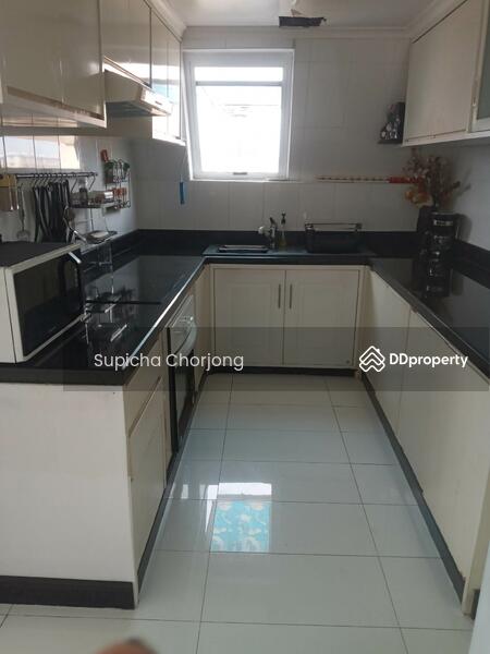 For Sale - Golden Pattaya Condominium, Chon Buri