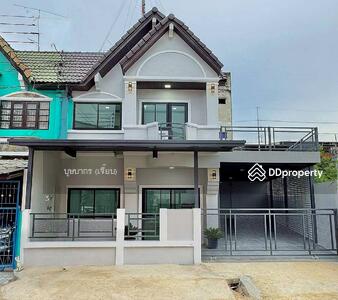 ขาย - บ้านสวยมาก 4 ห้องนอน หลังริม เข้าซอยไม่ถึง 500 เมตร #หมู่บ้านรัตนาธานี บางบัวทอง ติดถนนวัดลาดปลาดุก, นนทบุรี