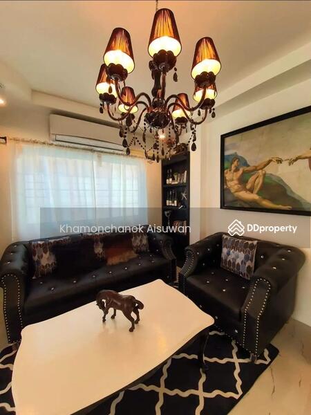 For Sale - 5 bedrooms 5 bathroom Luxury house in Sanpatong, Chiang Mai