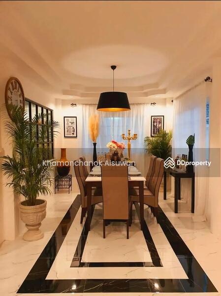 For Sale - 5 bedrooms 5 bathroom Luxury house in Sanpatong, Chiang Mai