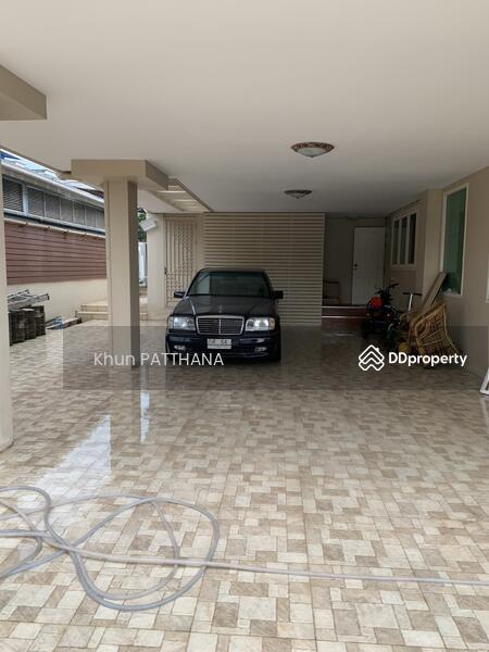 For Rent - ็HOUSE FOR RENT 160 SQ.W 3 BEDROOM 4 BATHROOM 6 PARKING, Bangkok