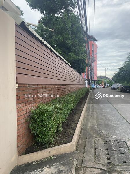 For Rent - ็HOUSE FOR RENT 160 SQ.W 3 BEDROOM 4 BATHROOM 6 PARKING, Bangkok