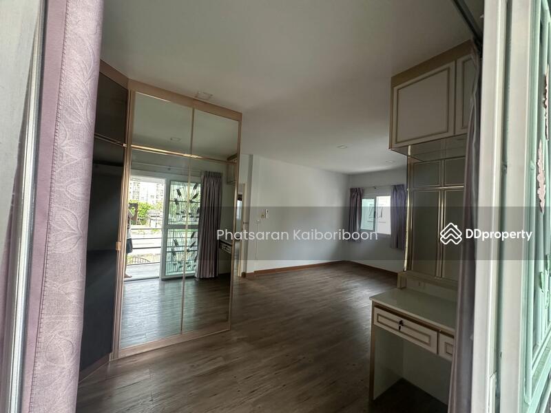 ให้เช่า - ให้เช่าบ้านเดี่ยว 2 ชั้น 3 ห้องนอน | 3 ห้องน้ำ | 4 ที่จอดรถ ย่านรัชดา – ลาดพร้าว – วังหิน – โชคชัย 4, กรุงเทพ