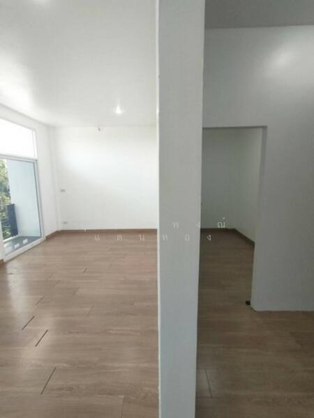 For Rent - ถนนรามอินทรา ซอยรามอินทรา แขวงคันนายาว เขตคันนายาว กรุงเทพมหานคร 10230, Bangkok