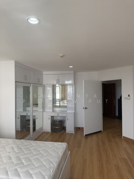 The Waterford Park, Bangkok, Soi Sukhumvit 53, Khlong Tan Nua, Watthana, Bangkok, 3 Bedrooms, 150 sqm, Condo For Rent, by Suchanya Piboonwiput, 60153287 - DDproperty.com