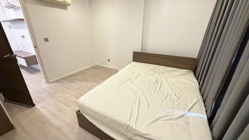 Atmoz Ratchada-Huaikwang, Bangkok, Saha Kan Pramun Alley, Wang Thonglang, Bangkok, 1 Bedroom, 30 sqm, Condo For Sale, by Connex Property, 60153301 - DDproperty.com