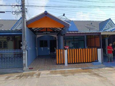 ขาย - ขายและให้เช่าทาวน์เฮ้าส์ชั้นเดียว หมู่บ้านสหชัยพัฒนา 6 ต.หนองขาม อ.ศรีราชา จ.ชลบุรี, ชลบุรี