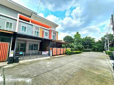 ขาย - The Eterno Ramkhamhaeng 174 : ดิ อิเธอโน่ รามคำแหง 174, กรุงเทพ