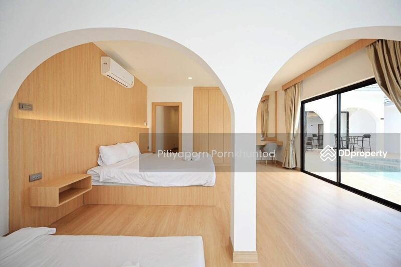 For Sale - 4-Bedroom House, Chon Buri