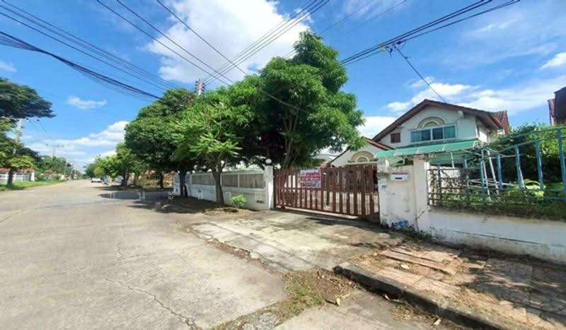 Muang Ake Village, Pathum Thani, Muang Ake Rd, Lak Hok, Muang Pathum Thani, Pathum Thani, 5 Bedrooms, 340 sqm, Single Detached House For Sale, by ชนะชาติ นนท์ตา, 60153668 - DDproperty.com