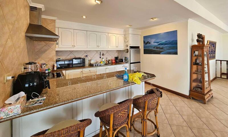 View Talay 2, Chon Buri (Pattaya), Thap Phraya Road, Nong Pru, Bang Lamung (Pattaya), Chon Buri (Pattaya), 2 Bedrooms, 306 sqm, Condo For Sale, by Patcharaporn Binsorlae, 60153719 - DDproperty.com