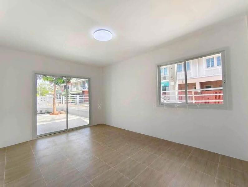 Pruksa 10, Nonthaburi, Bang Kruai - Sai Noi Road, Sai Noi, Nonthaburi, 3 Bedrooms, 116 sqm, Townhouse For Sale, by Connex Property, 60153870 - DDproperty.com