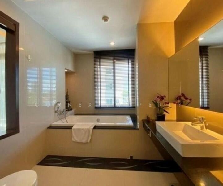 For Sale - Montrari Jomtien Beach View Condominium, Chon Buri (Pattaya)