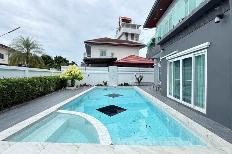 pattaya, Chon Buri (Pattaya), Nong Pru, Bang Lamung (Pattaya), Chon Buri (Pattaya), 4 Bedrooms, 450 sqm, Villa For Sale, by Tukata Khongnork, 60154748 - DDproperty.com