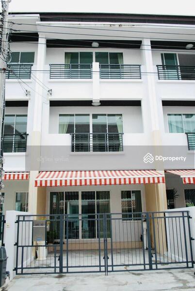 ให้เช่า - Baan Klang Muang S-Sense Onnuch-Wongwan : บ้านกลางเมือง เอสเซ้นส์ อ่อนนุช – วงแหวน, กรุงเทพ