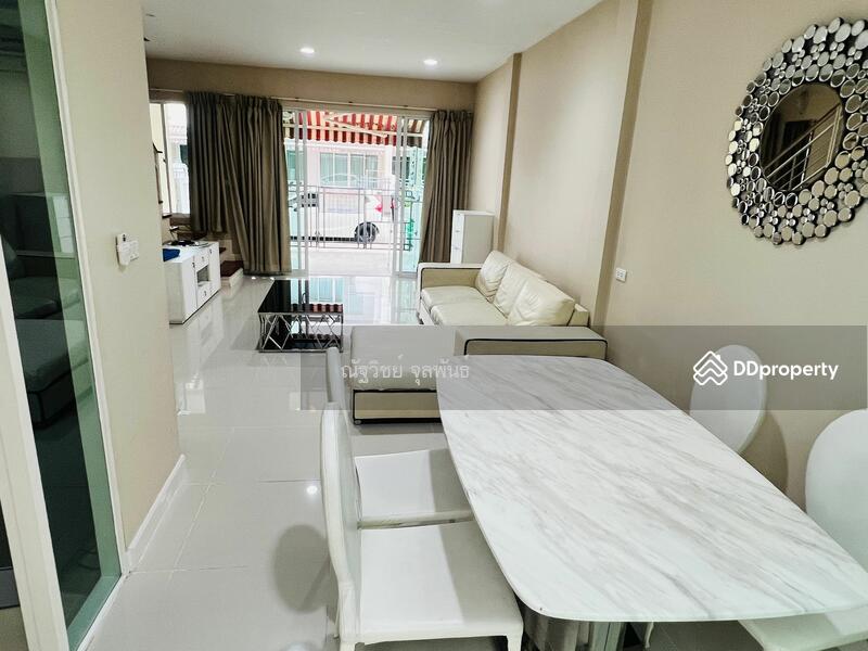 ให้เช่า - Baan Klang Muang S-Sense Onnuch-Wongwan : บ้านกลางเมือง เอสเซ้นส์ อ่อนนุช – วงแหวน, กรุงเทพ