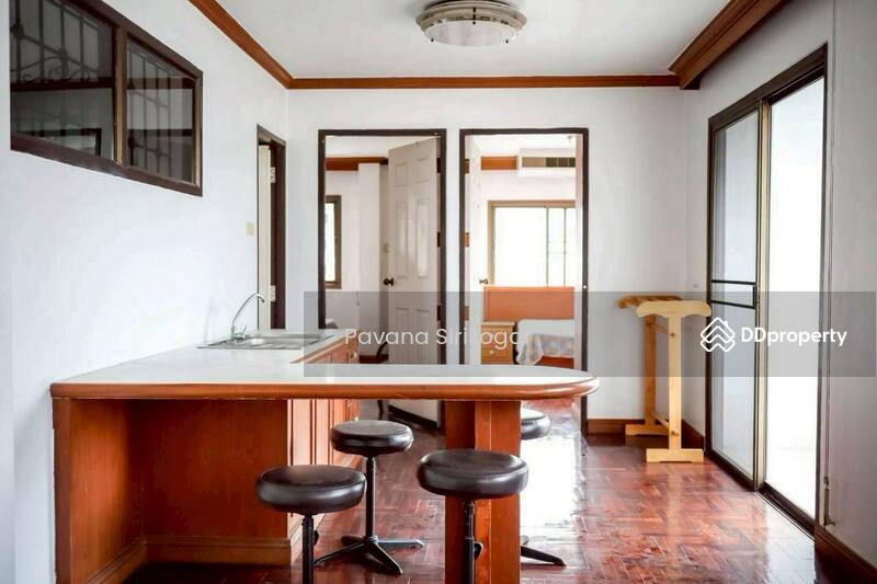 ขาย - 10-Br House near BTS Saint Louis, กรุงเทพ