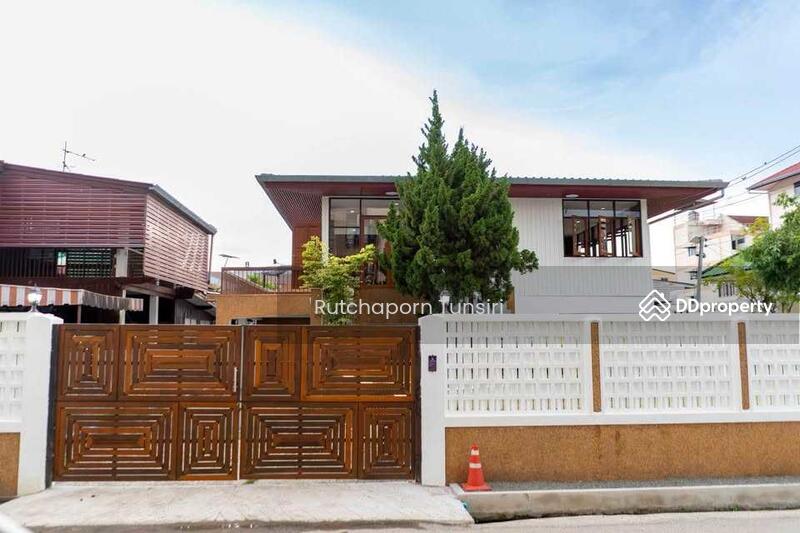 For Rent - A house for rent in downtown close to Chiang Mai Rajabhat University, No.1H647, Chiang Mai