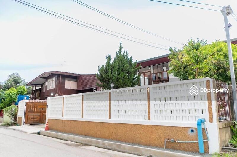 For Rent - A house for rent in downtown close to Chiang Mai Rajabhat University, No.1H647, Chiang Mai