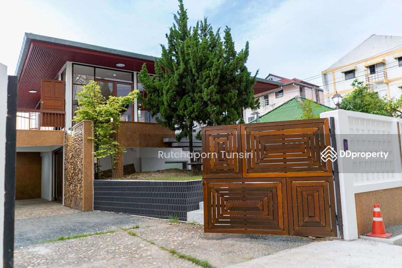 ให้เช่า - บ้านใจกลางเมือง ให้เช่าเดือนละ 32,800 บาท ใกล้ม.ราชภัฏเชียงใหม่ No.1H647, เชียงใหม่