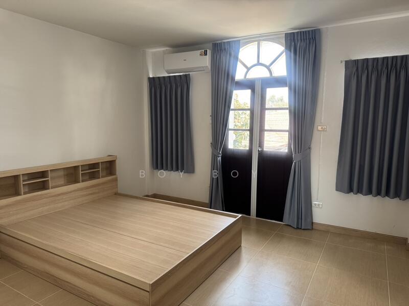 ให้เช่า - ซอยโกสุมรวมใจ, กรุงเทพ