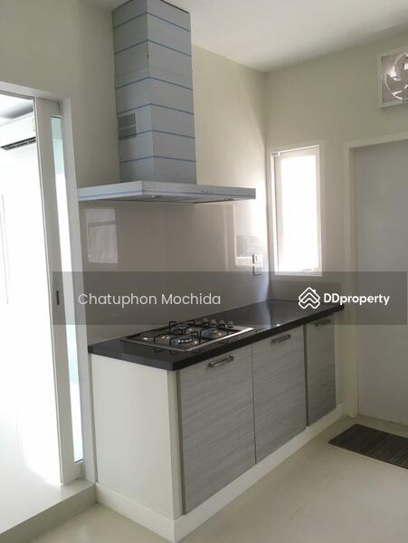 For Rent - 4-Br House near BTS Bang Na, Bangkok