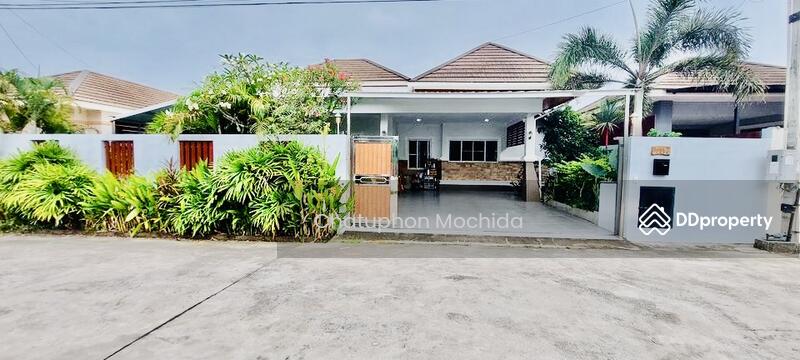 For Sale - 3-Br Villa in Bang Chalong, Samut Prakan