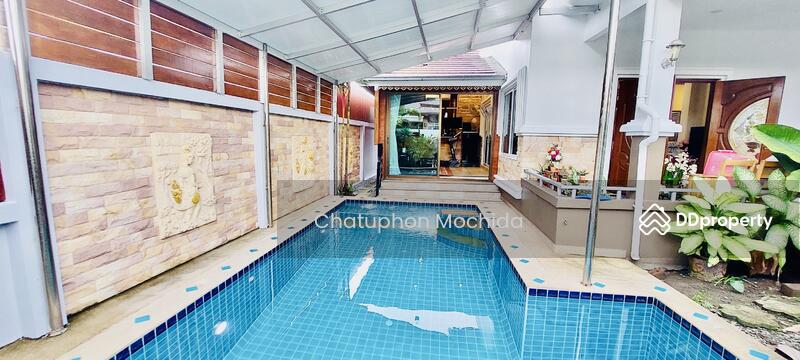 For Sale - 3-Br Villa in Bang Chalong, Samut Prakan