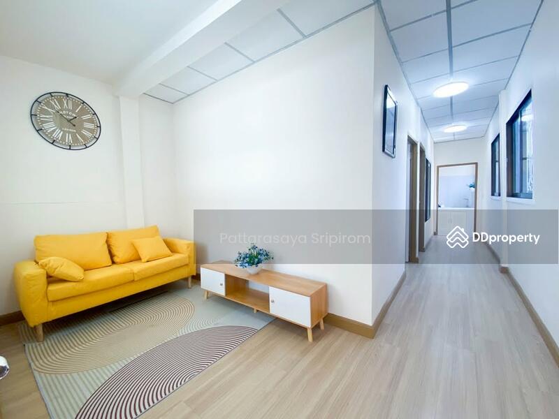 For Sale - 2-Br Townhouse in Thai Ban (2220177), Samut Prakan