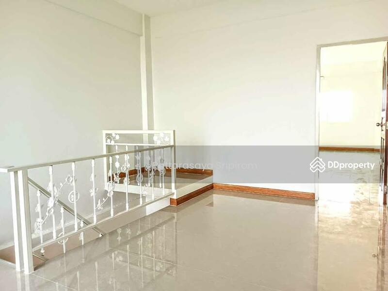 For Sale - 3-Br House near BTS Pak Nam (2221308), Samut Prakan