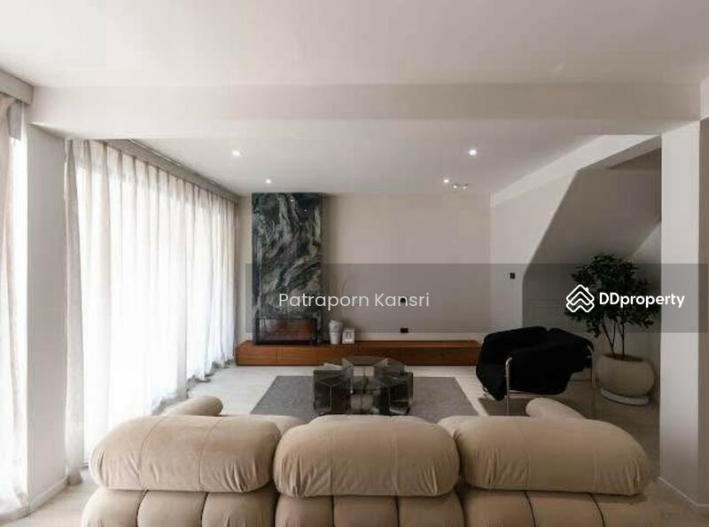 For Sale - 3-Br Townhouse near BTS Saint Louis, Bangkok