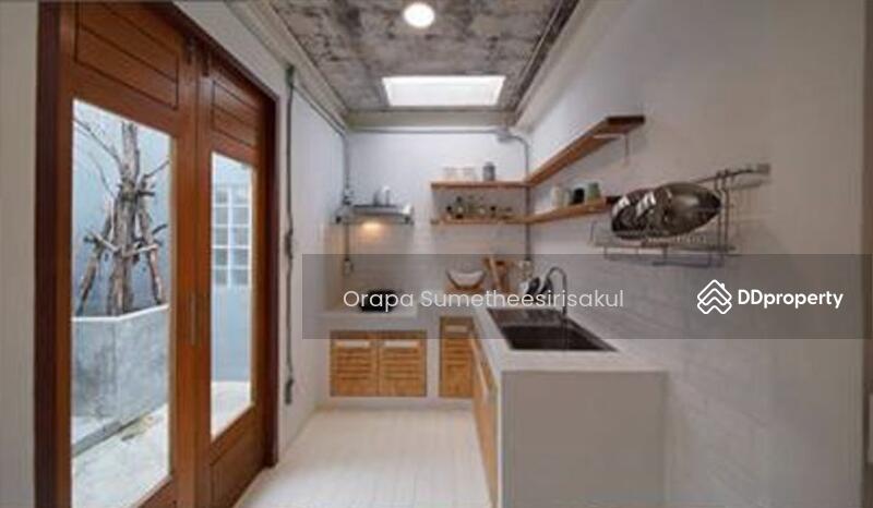 ให้เช่า - 2-Br Townhouse near ARL Ramkhamhaeng, กรุงเทพ