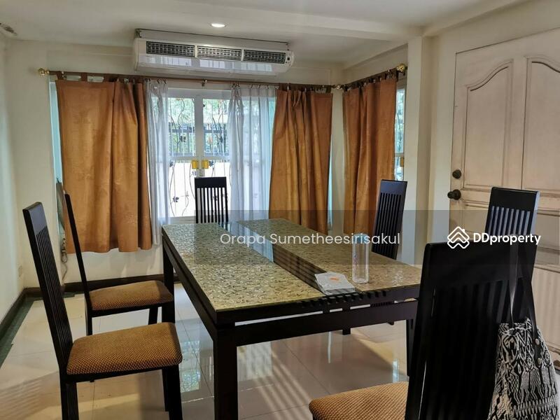 For Rent - 3-Br Townhouse near BTS Phrom Phong, Bangkok