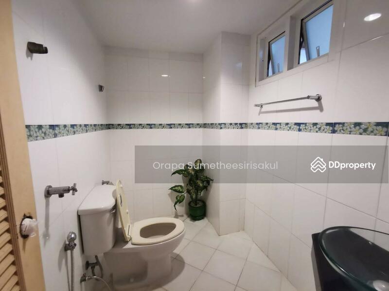 For Rent - 3-Br Townhouse near BTS Phrom Phong, Bangkok