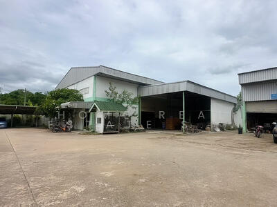 ขาย - โรงงานศรีราชา 700 ตรม. ใกล้มอเตอร์เวย์, ชลบุรี