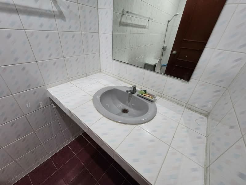 Townhouse near BTS Bang Chak, Bangkok, Bang Chak, Phra Khanong, Bangkok, 4 Bedrooms, 250 sqm, Townhouse For Rent, by ปรินทร์ญาดา ชิณโชติ, 60156420 - DDproperty.com