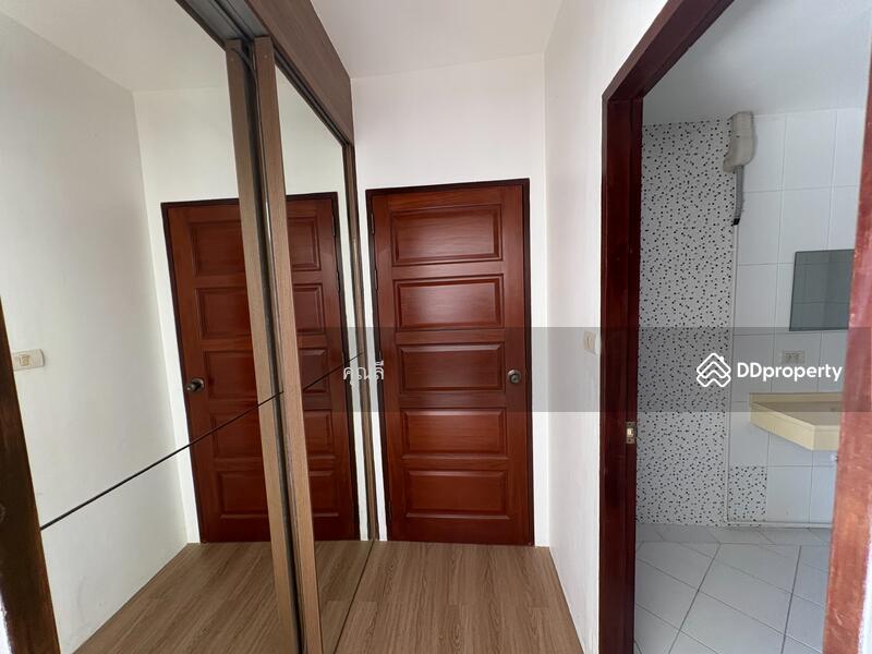 ขาย - Baan Klang Krung Resort (Ratchada 7) : บ้านกลางกรุงรีสอร์ท รัชดา ซอย7, กรุงเทพ