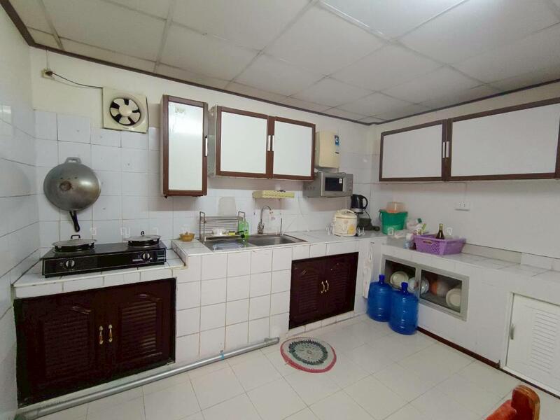 ขาย - ขายบ้านเดี่ยว 1 ชั้น บนที่ดินขนาด 40 ตารางวา หมู่บ้านเคหะธานี 4 (ซอยมิสทีน) ตกแต่งสวย พร้อมอยู่, กรุงเทพ