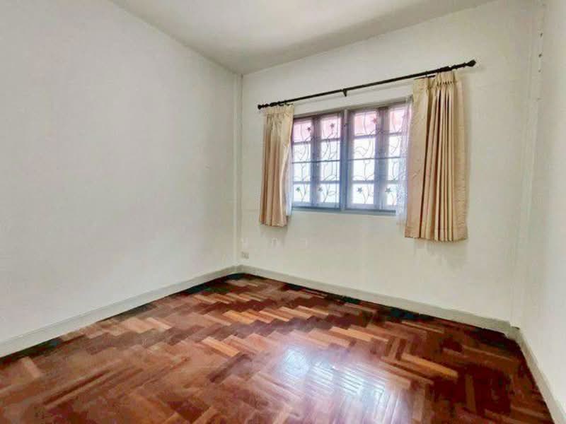 For Sale - Warangkun Khlong 3 Village, Pathum Thani